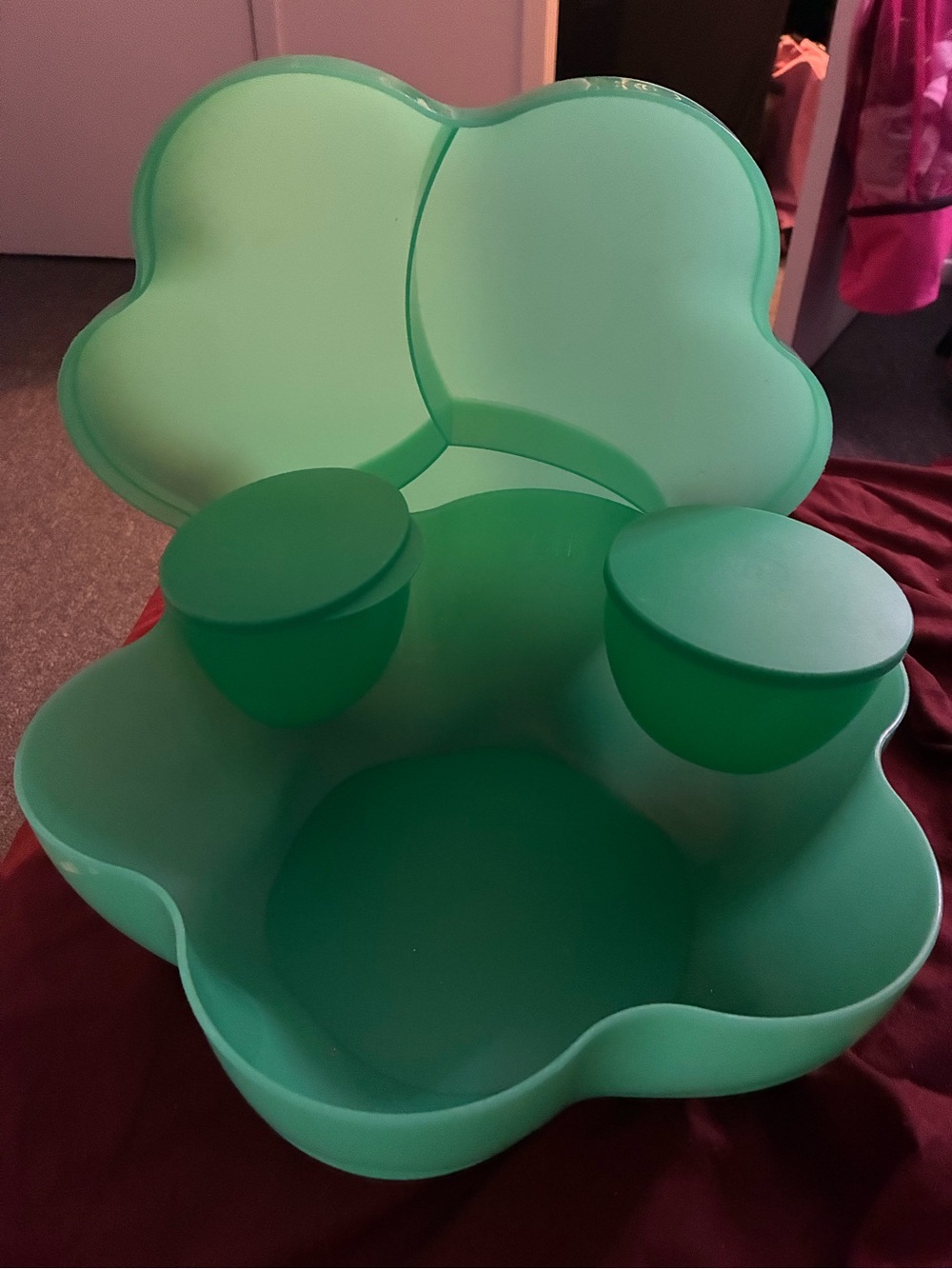 Tupperware Chip N Dip Serving Bowl-Green (Teal) New!!!
